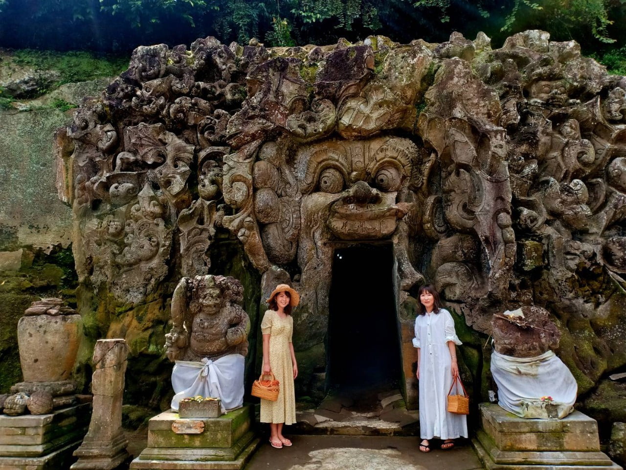 バリ島ウブド地区のゴアガジャ遺跡