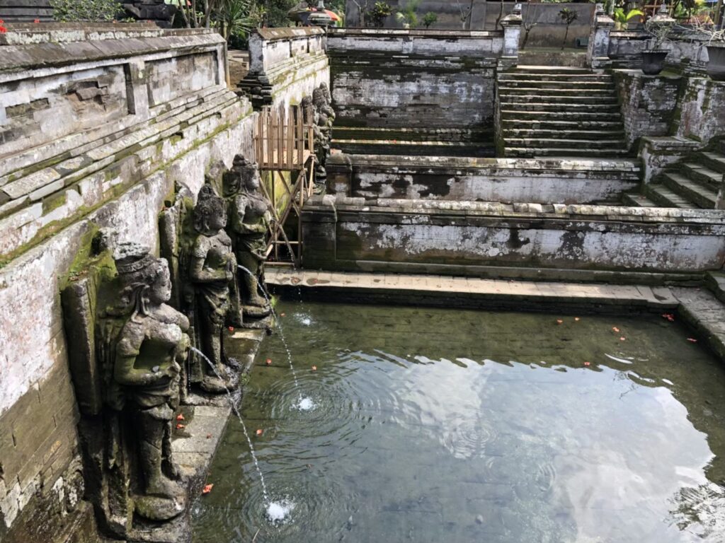 ゴアガジャ遺跡の沐浴場